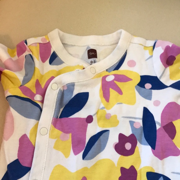 Tea Footed Romper - Picture 2 of 2